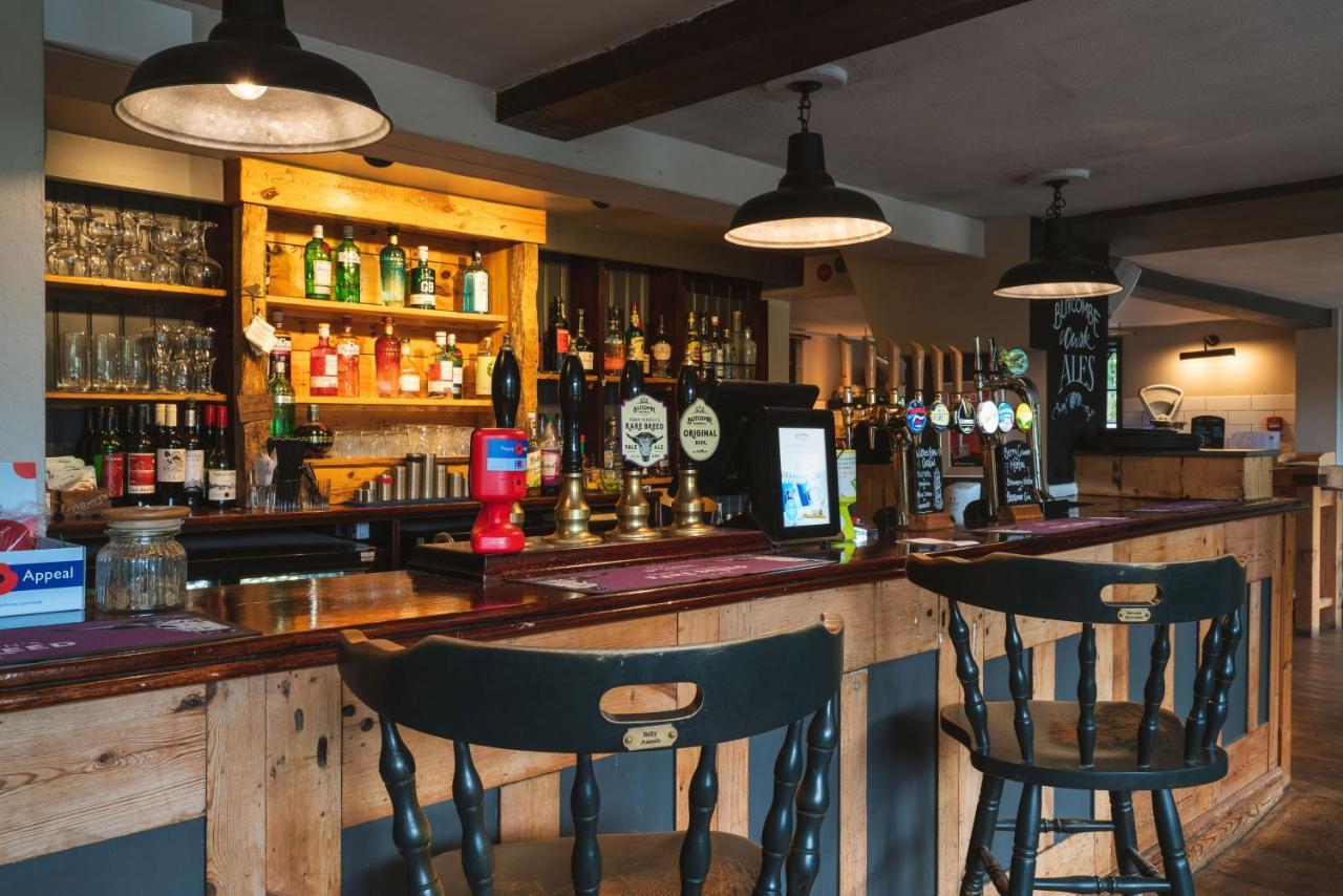Bourne Valley Inn Saint Mary Bourne ภายนอก รูปภาพ